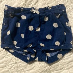 18m Carter’s shorts